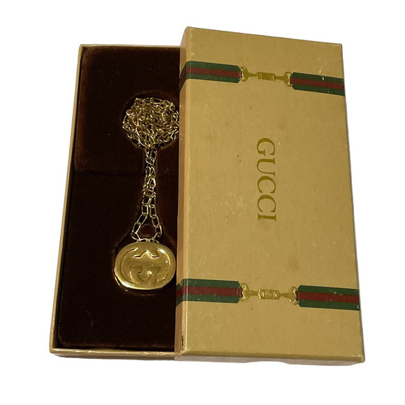 Gucci Vintage Necklace Yellow Gold Oval Locket Pill Box L Chain Raised GG Motif - Picture 1 of 16